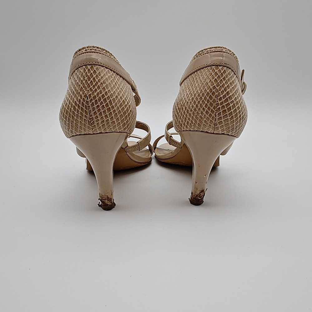 Bandolino BDDACIA2 Nude Beige Strappy T-Strap‎ Heeled Sandals Womens Size 7M - Picture 4 of 9